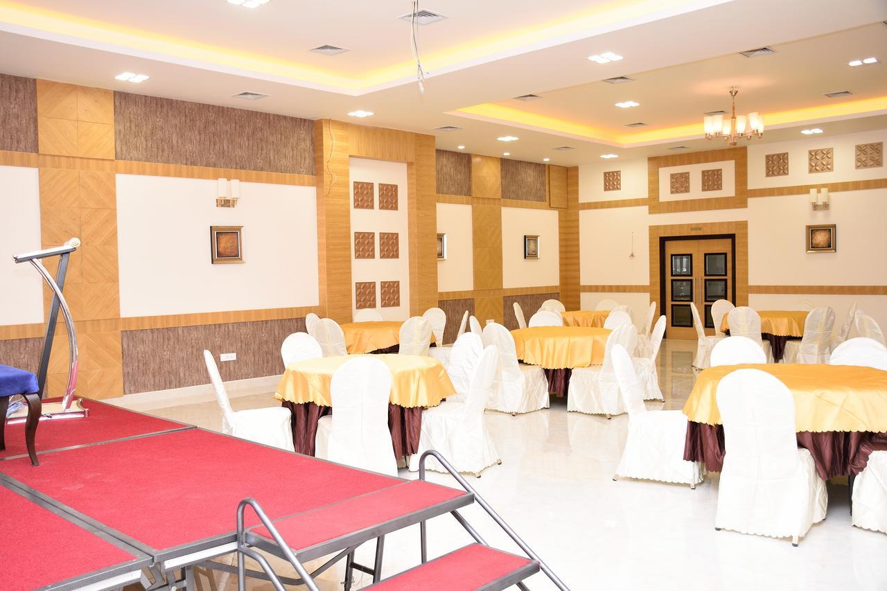 Hotel Laya Inn Ariyalur Exterior foto