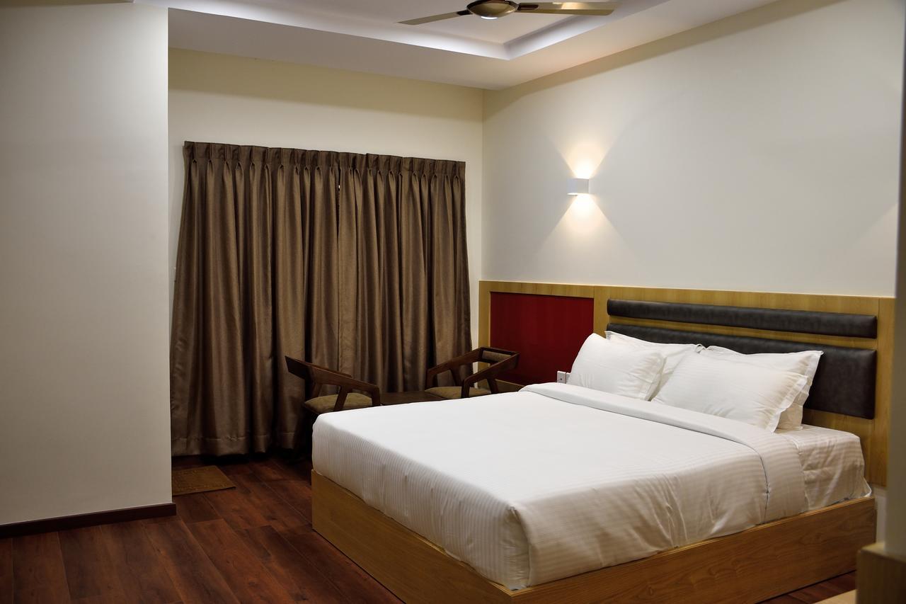 Hotel Laya Inn Ariyalur Exterior foto